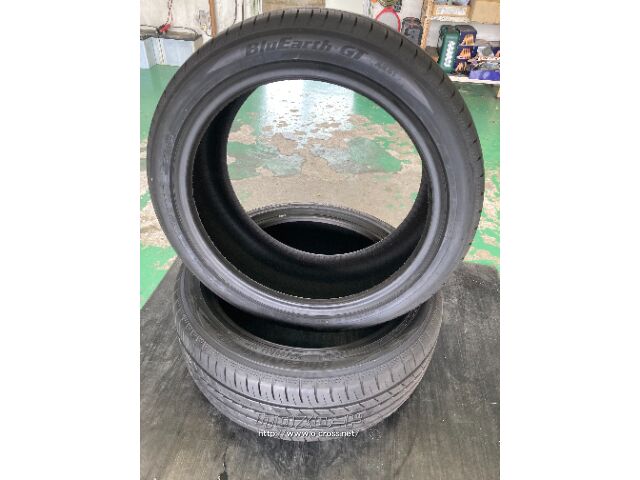 タイヤ・中古 ヨコハマタイヤブルーアースGT 215/45R17 2本・2.2
