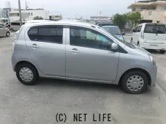 ダイハツ ミライース