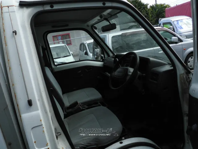 部品取車 サンバートラック