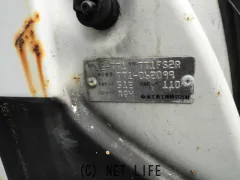 部品取車 サンバートラック