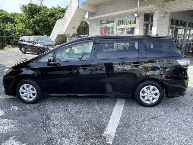 全長×全幅×全高4590×1695×1590mm トヨタ ウィッシュ