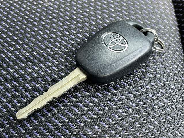 キーレスタイプになります。 トヨタ ウィッシュ