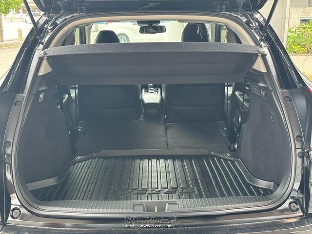 シートを倒せば長物にも対応します。 ホンダ ヴェゼル