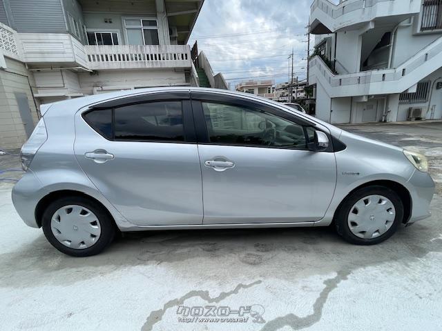 室内長2015×室内幅1395×室内長1175mm トヨタ アクア