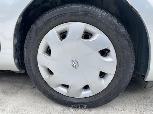 タイヤサイズ(前)175/65R15 トヨタ アクア