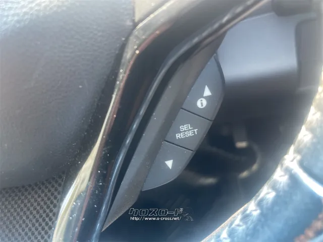 この度は当店のお車をご覧になっていただき、誠にありがとうございます。 ホンダ ヴェゼル