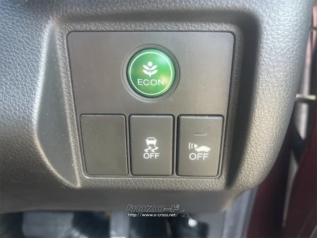 この度は当店のお車をご覧になっていただき、誠にありがとうございます。 ホンダ ヴェゼル