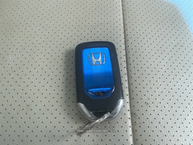 この度は当店のお車をご覧になっていただき、誠にありがとうございます。 ホンダ ヴェゼル