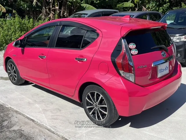 この度は当店のお車をご覧になっていただき、誠にありがとうございます。 トヨタ アクア