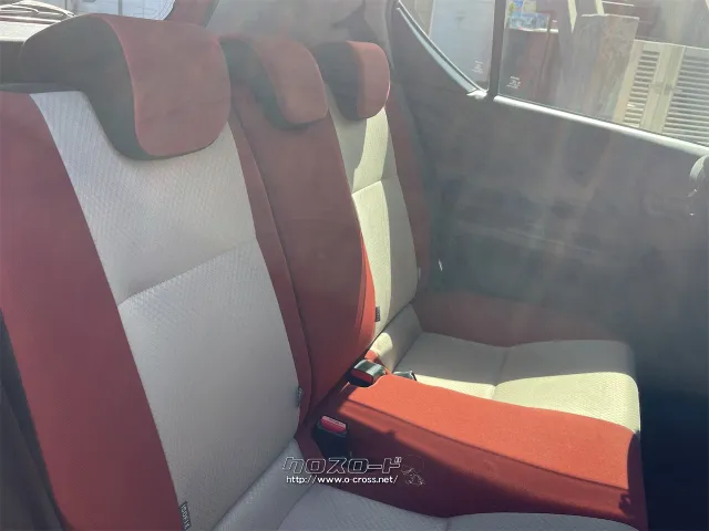 この度は当店のお車をご覧になっていただき、誠にありがとうございます。 トヨタ アクア