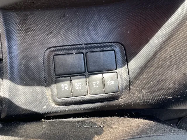 知識がなくても大丈夫です!皆様のご来店をスタッフ一同、心よりお待ちしております トヨタ アクア