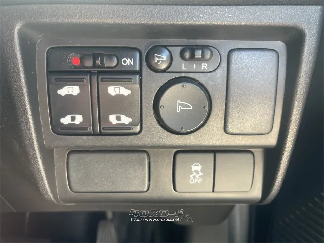 この度は当店のお車をご覧になっていただき、誠にありがとうございます。 ホンダ フリードスパイクハイブリッド