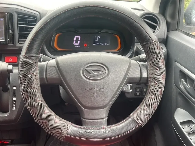 是非一度、実車を御覧ください。 ダイハツ ミライース