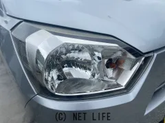 ダイハツ ミライース