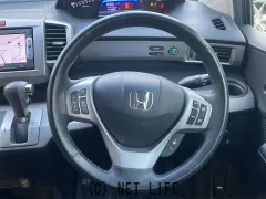 ホンダ フリードスパイクハイブリッド