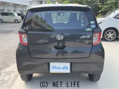 ダイハツ ミライース