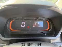 ダイハツ ミライース