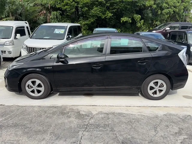 是非一度、実車を御覧ください。 トヨタ プリウス