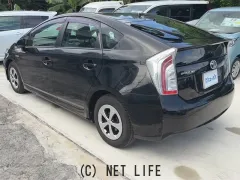 トヨタ プリウス