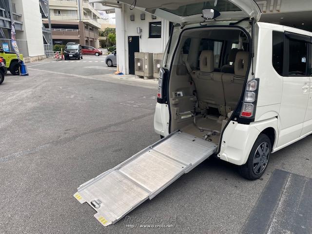 斜めの床とアルミスロープの採用により荷物や道具の積み降ろしを容易にする「ユニバーサルブリッジ」 ホンダ N-BOX+