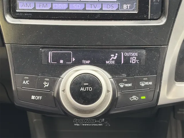 トヨタ プリウスα