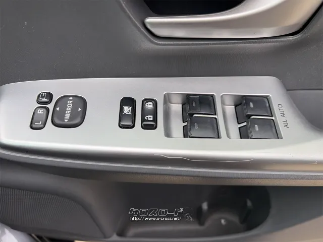 トヨタ プリウスα