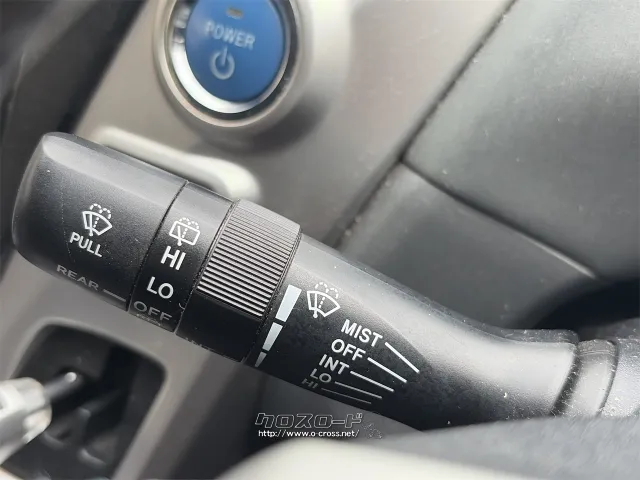 トヨタ プリウスα