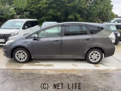 トヨタ プリウスα