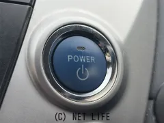 トヨタ プリウスα