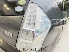 トヨタ プリウスα