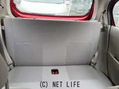 ダイハツ ミライース