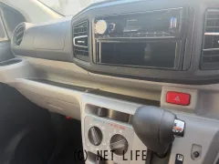 ダイハツ ミライース