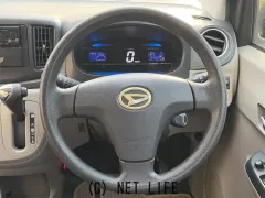 ダイハツ ミライース