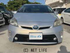 トヨタ プリウス