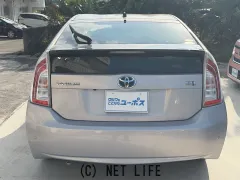 トヨタ プリウス