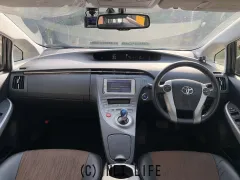 トヨタ プリウス