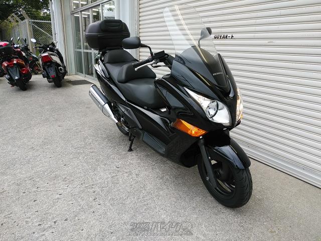 シルバーウィング400 黒 ホンダ シルバーウィング 400・2014(H26)初度登録(届出)年・黒・400cc