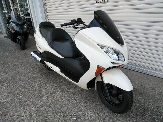 ホンダ フォルツァ 250・白・250cc・ゴヤオート 宜野湾店・9,438km