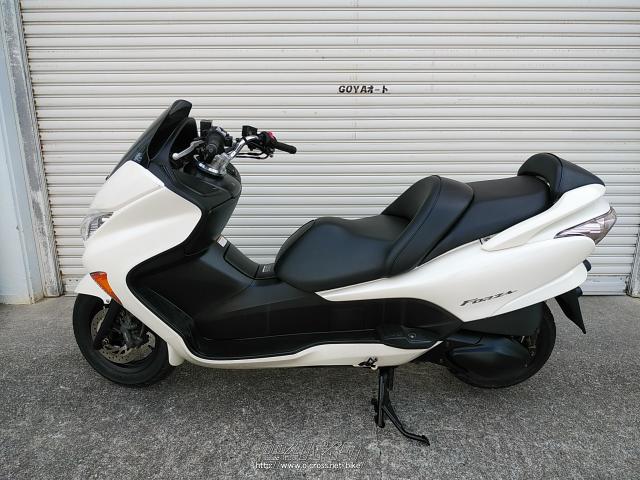 ホンダ フォルツァ 250・白・250cc・ゴヤオート 宜野湾店・9,438km