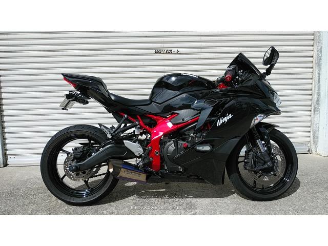 カワサキ ニンジャ ZX25R-SE・2021(R3)初度登録(届出)年・黒