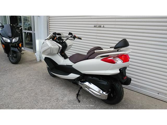 ヤマハ マジェスティ250・白・250cc・ゴヤオート 宜野湾店・12,330km
