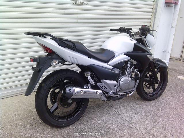 スズキ GSR250・白・250cc・ゴヤオート 宜野湾店・18,982km・保証付・3