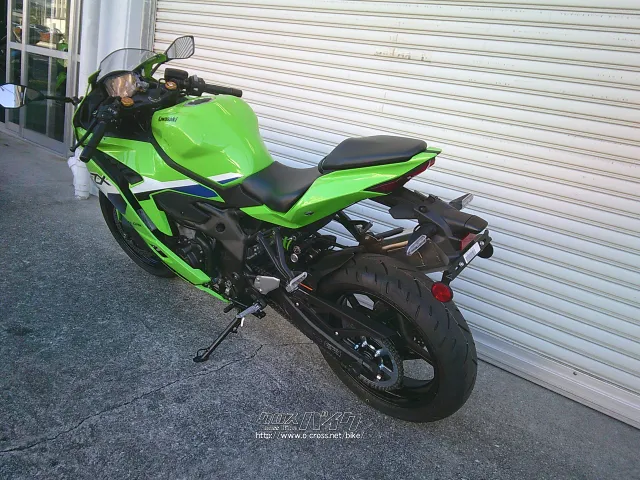 カワサキ ZX4R
