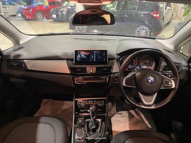 BMWならではの高級感溢れる内装 BMW 2シリーズクーペ