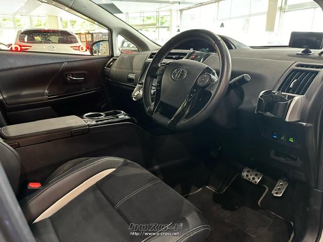 乗り降りもラクラク トヨタ プリウスα