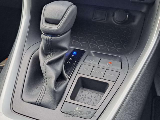 お問合せはユーポスコザ店まで/098-934-8277/ お待ちしております トヨタ RAV4