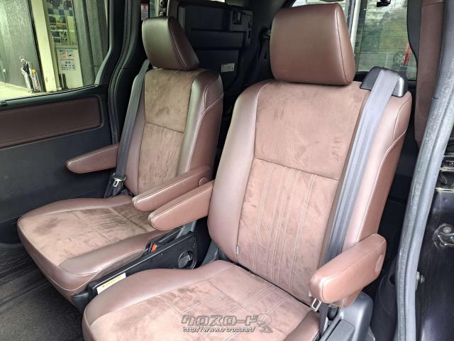 お問合せはユーポスコザ店まで/098-934-8277/お待ちしております トヨタ エスクァイア