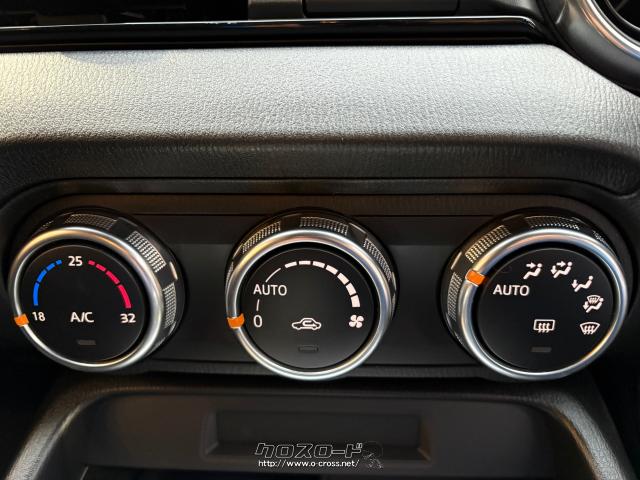 操作しやすいエアコン操作パネル マツダ ロードスター