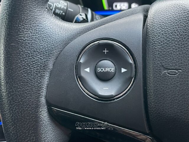 ハンドル左でオーディオ操作できます ホンダ ヴェゼル