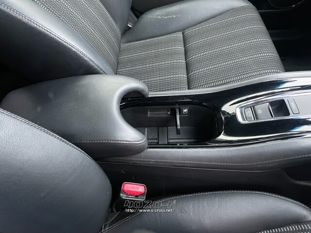 「お問合せはユーポスコザ店まで/098-934-8277お待ちしております」 ホンダ ヴェゼル